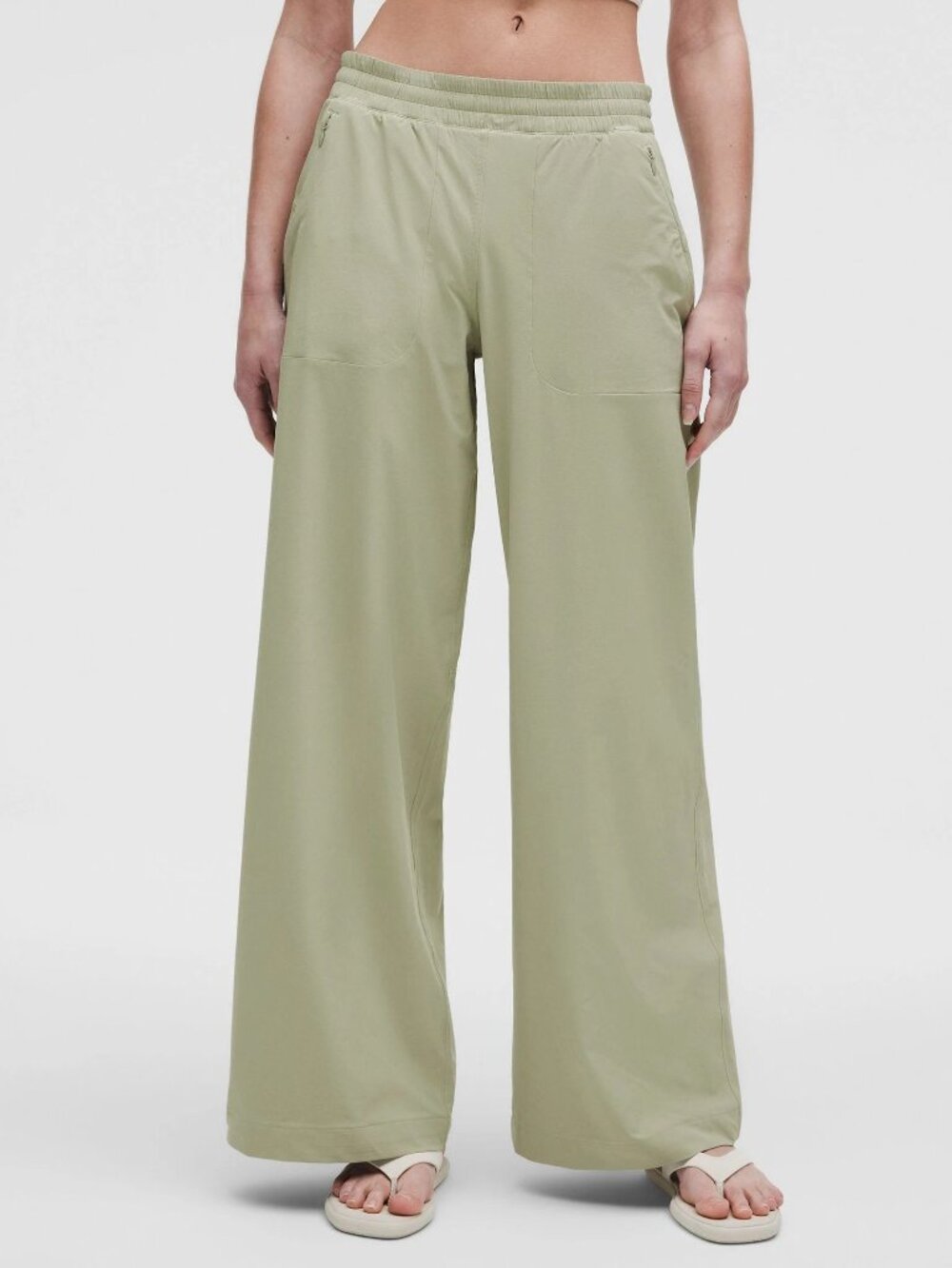 LuluLemon, Swift Mid-Rise Wide-Leg Pant, Size 6, Color: Fog Green